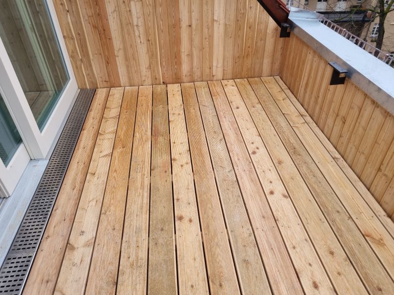Holzbau im Außenbereich – Projektaufnahme 18 der Zimmerei Wiegandt in Leipzig